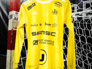 MAILLOT DOMICILE GARDIENNE